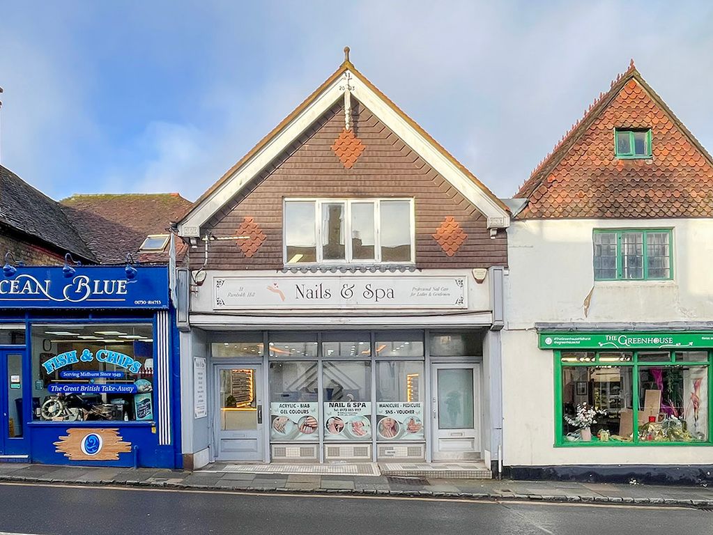 Property photo 1 of 8