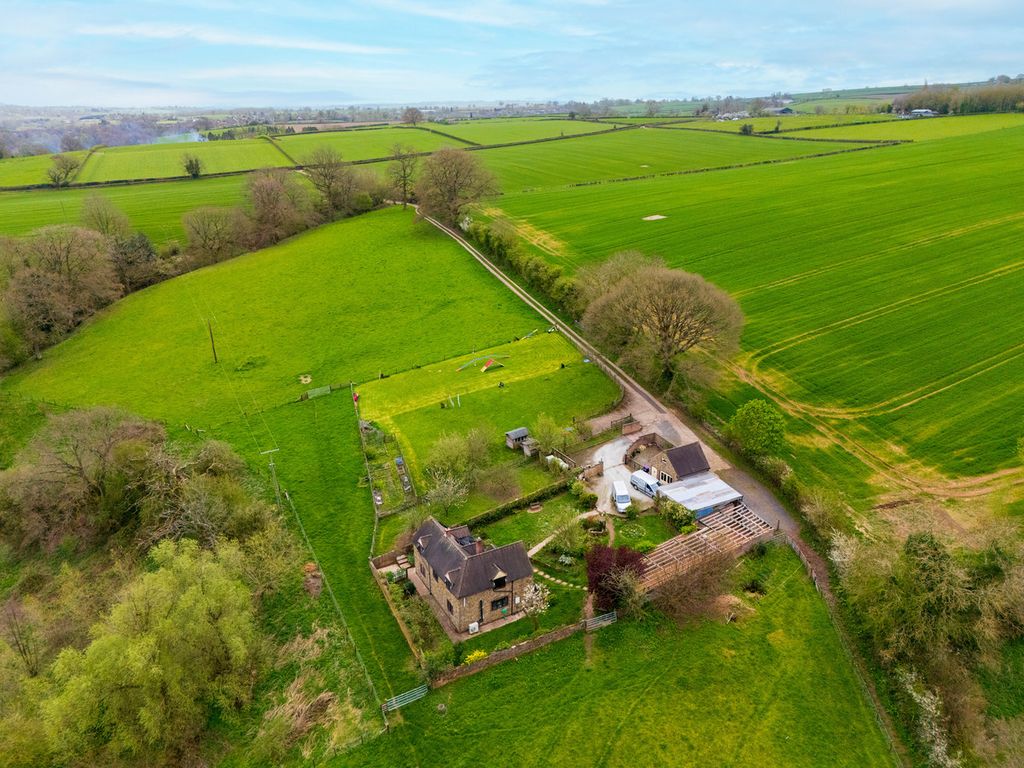 Property photo 3 of 30