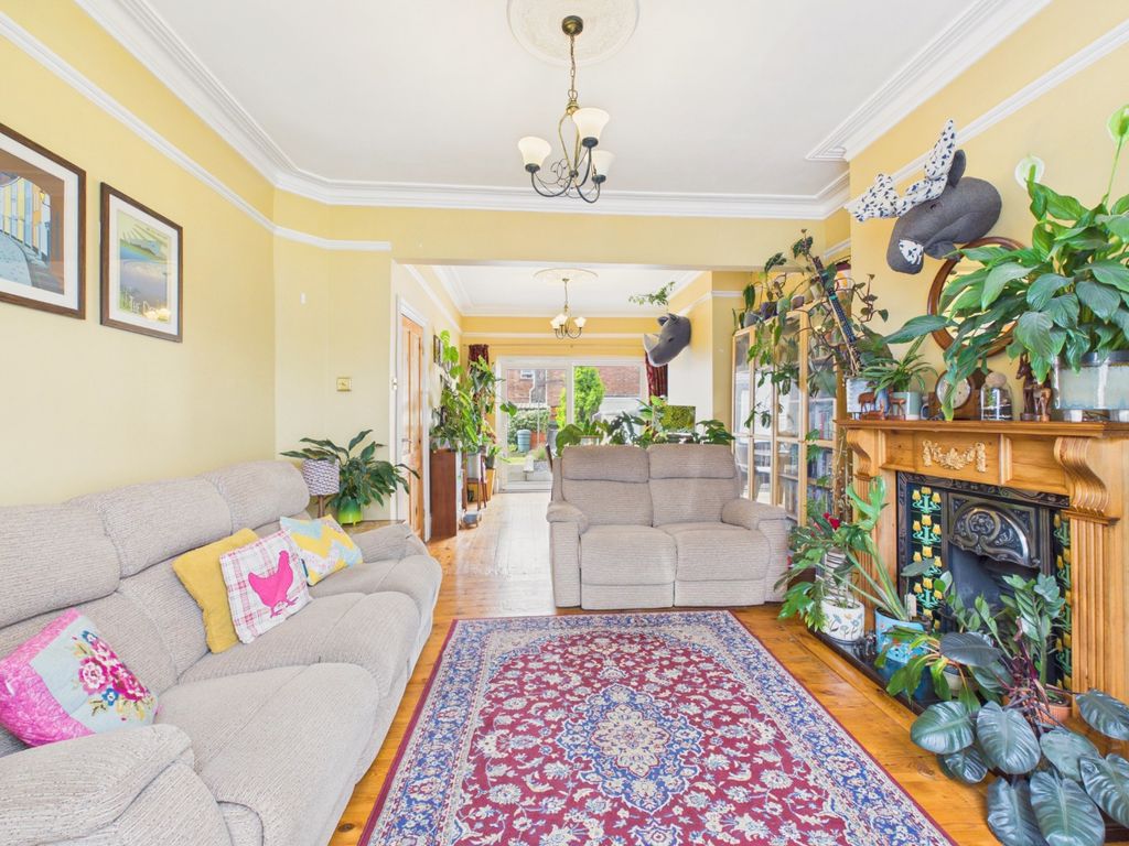 Property photo 3 of 27 5414735