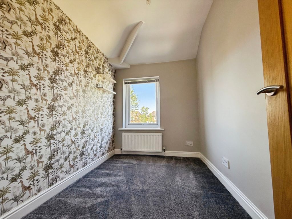 Property photo 3 of 14 Pbox-Img.Jpg