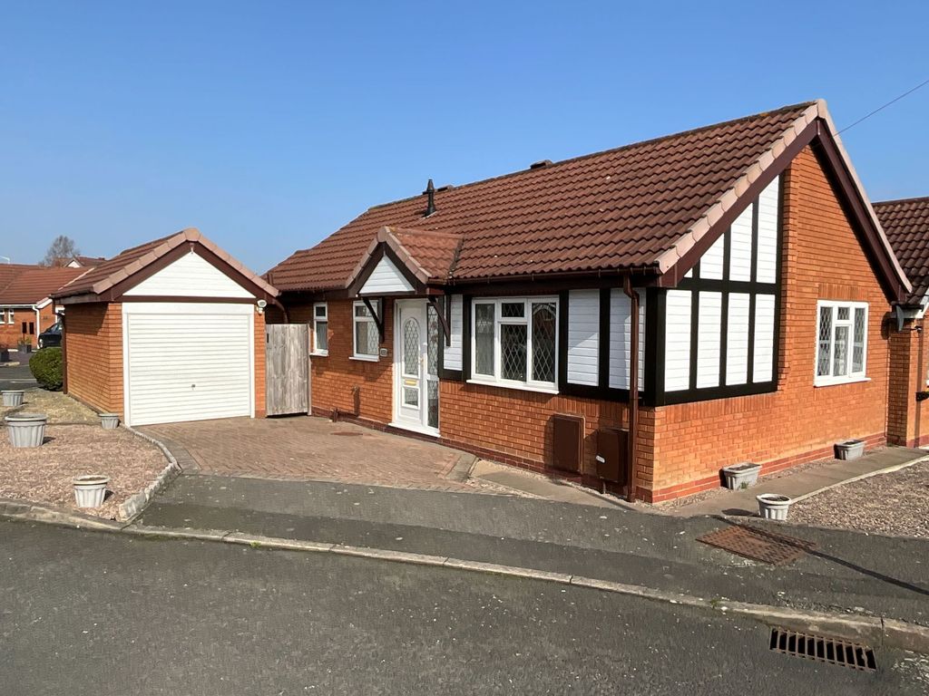 Property photo 1 of 11