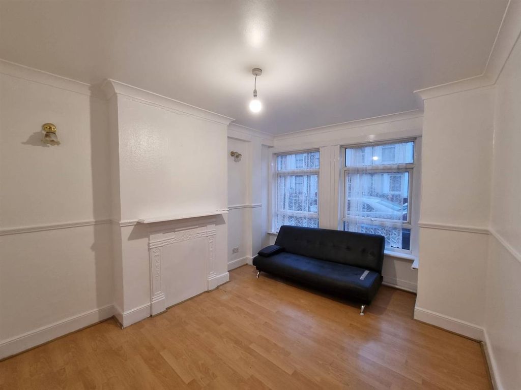 Property photo 2 of 10 Signal-2026-01-14-134058_010.Jpeg