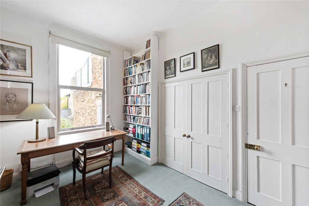 Property photo 3 of 12 Picture No. 08