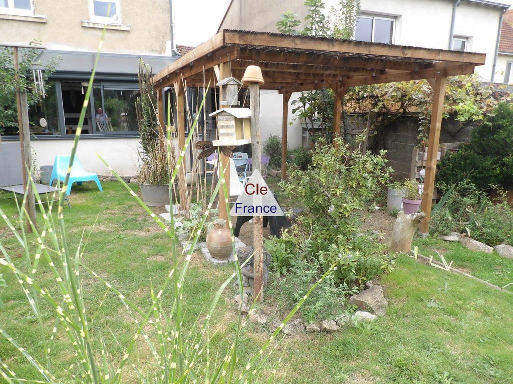 Property photo 2 of 13