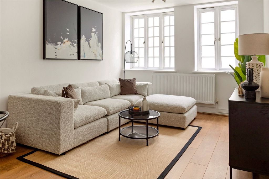 Property photo 3 of 12 Picture No. 33