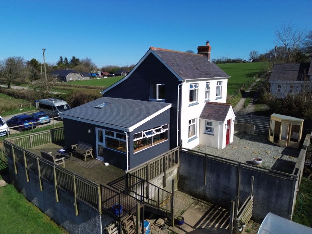 Property photo 3 of 59