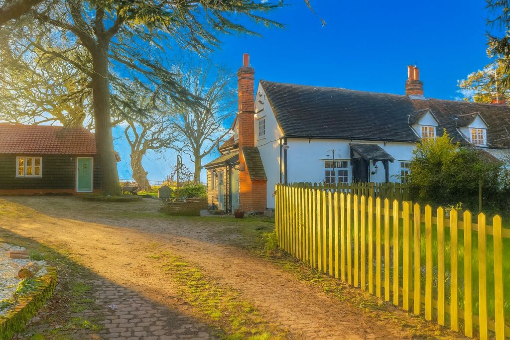 Property photo 1 of 6