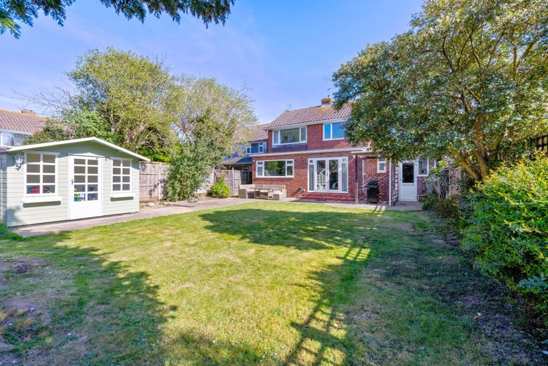 Property photo 2 of 18 Photo 18