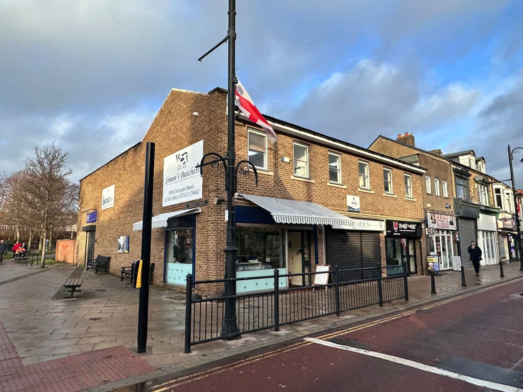 Property photo 1 of 8