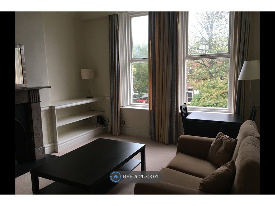 Property photo 1 of 6 Sitting Room