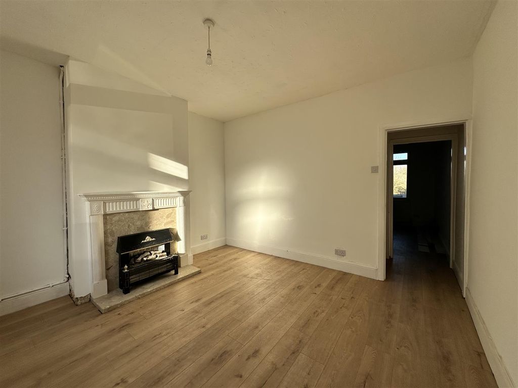Property photo 2 of 8 Img_3430.Jpg