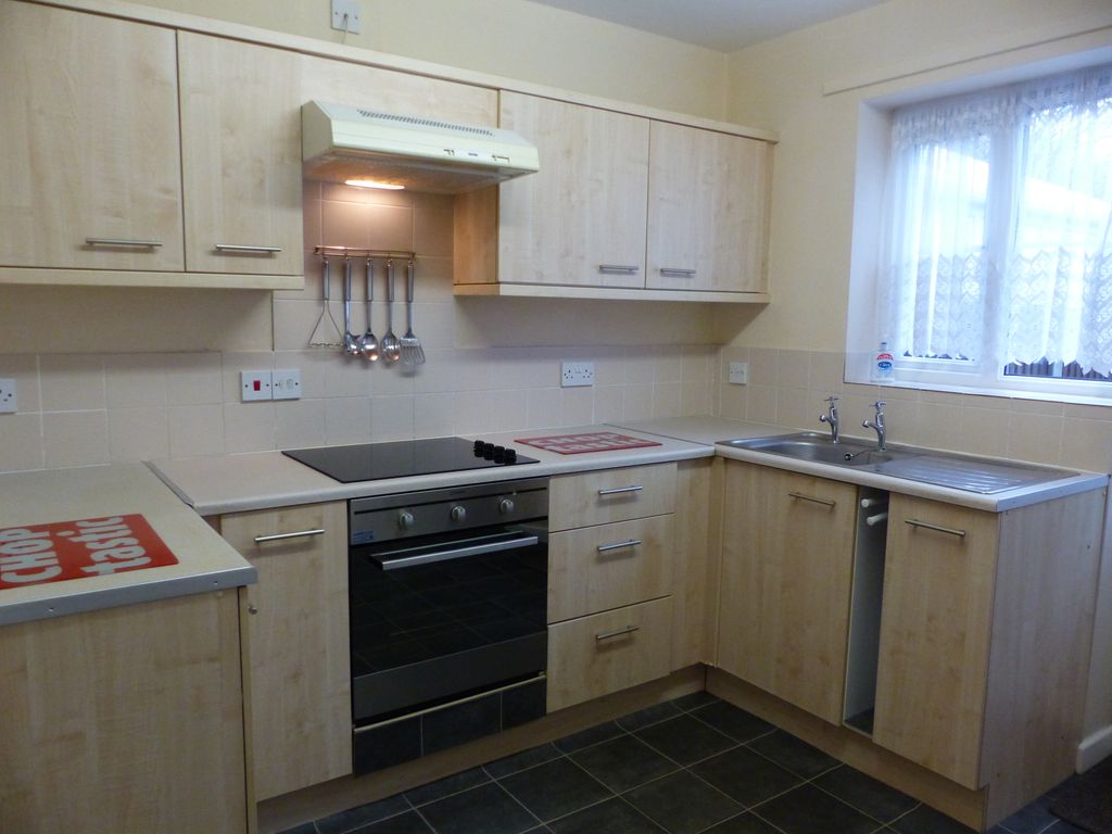 Property photo 2 of 22