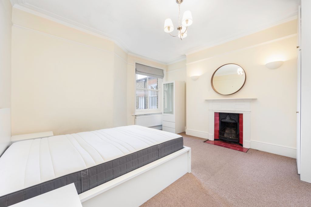 Property photo 3 of 14