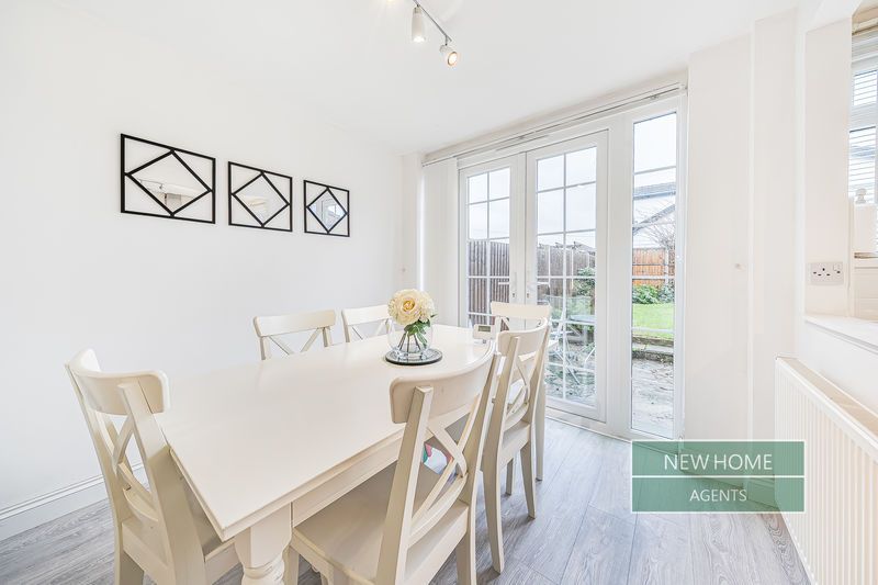 Property photo 3 of 16 Photo 16