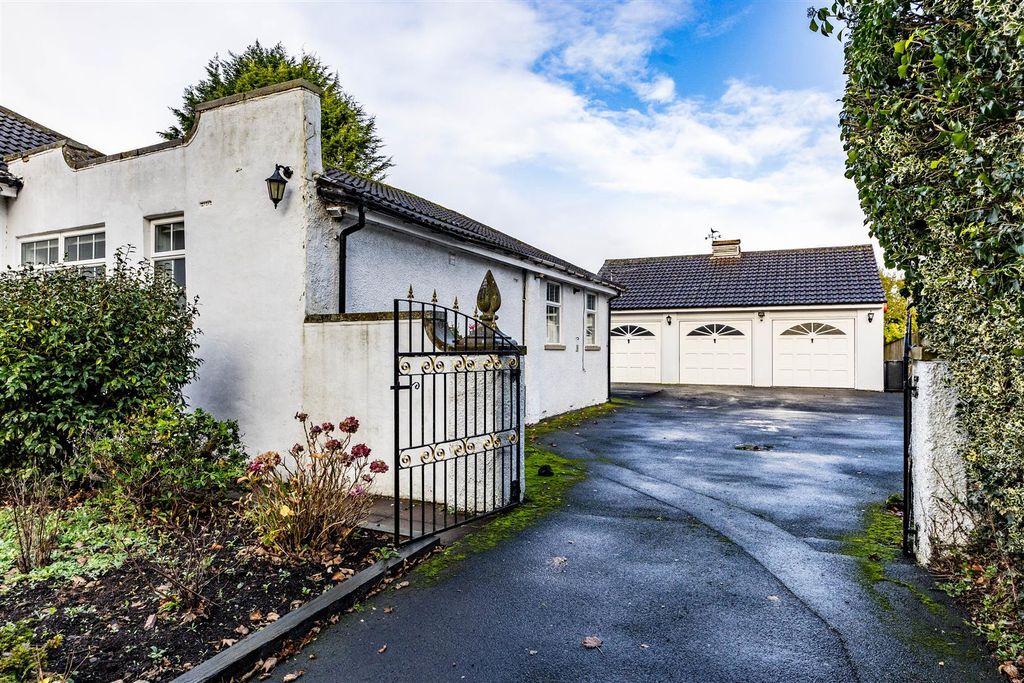 Additional image 56 of 4 bed property for saleWoodside Road, Huddersfield HD4
