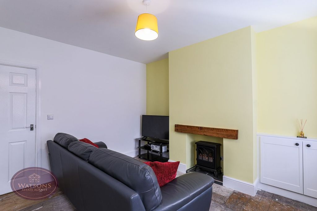 Property photo 3 of 22