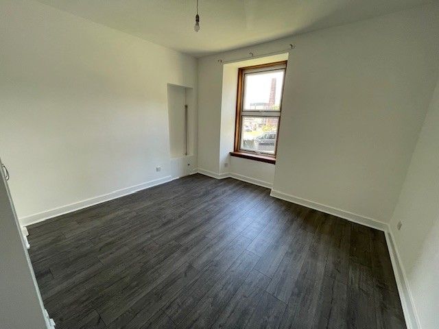 Property photo 2 of 5 Photo 2