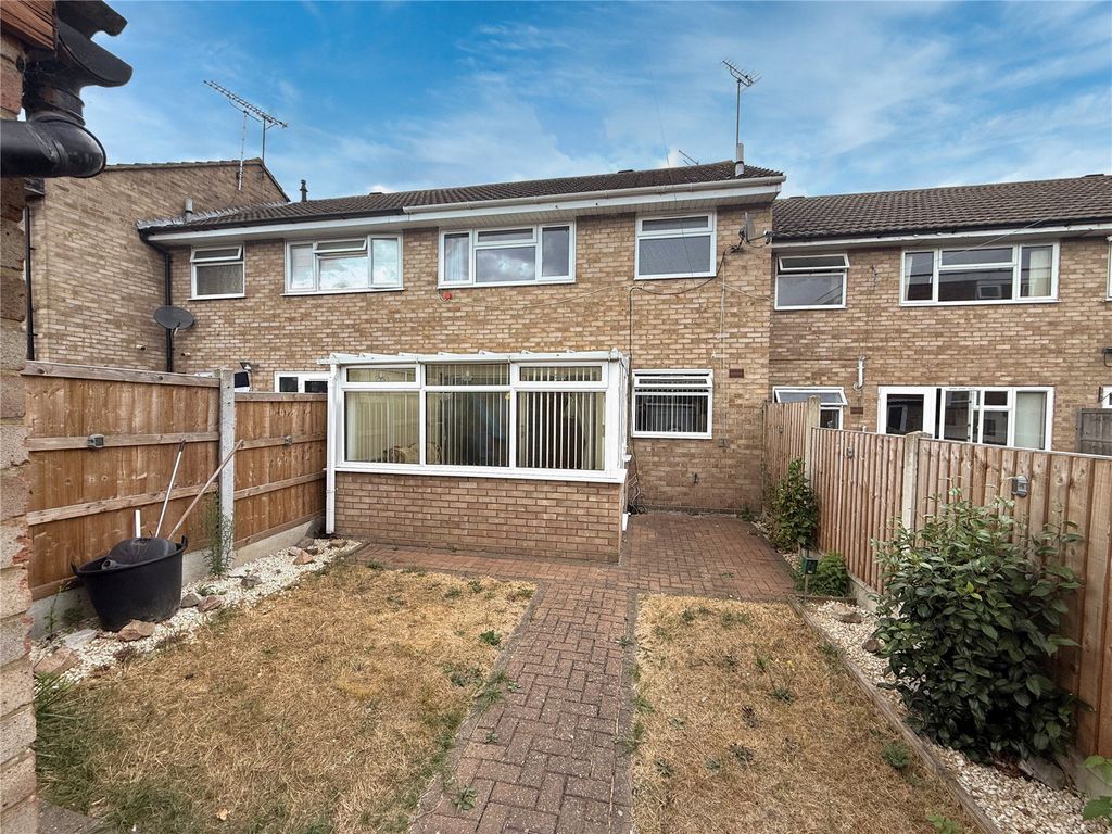 Property photo 2 of 19 Picture No. 17