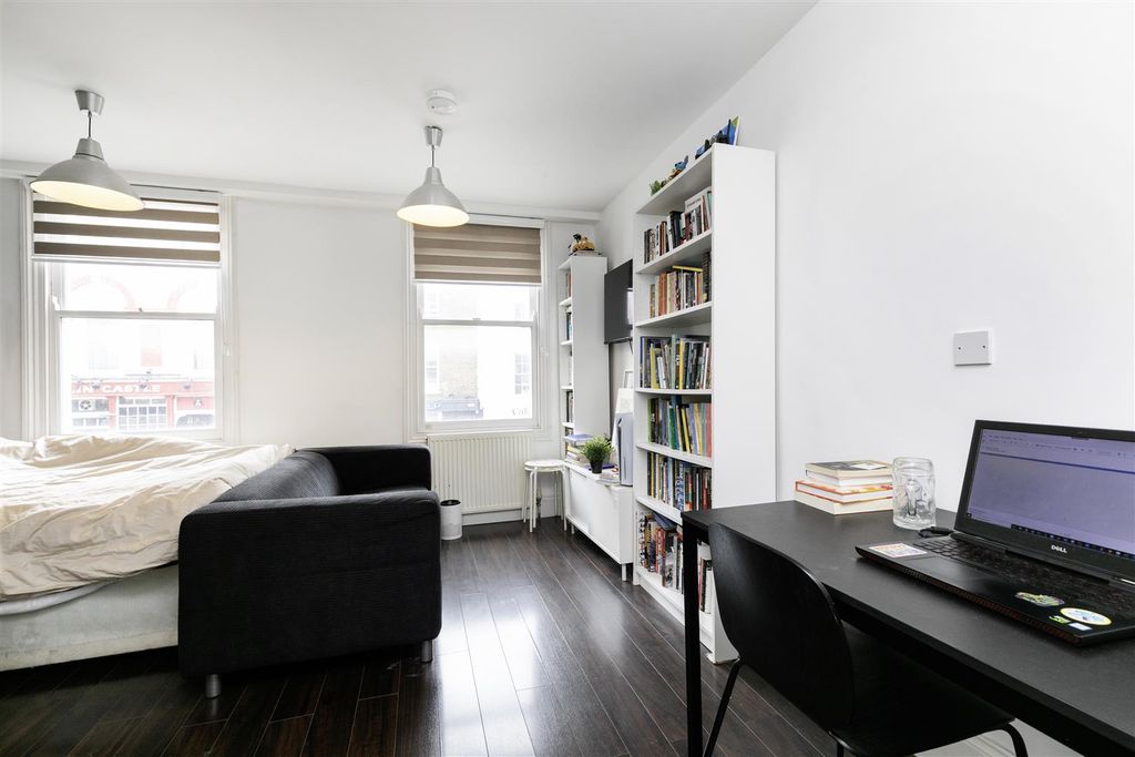 Property photo 3 of 15 73A Parkway -3.Jpg