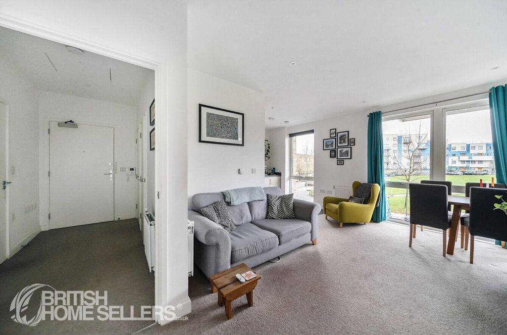 Property photo 3 of 12 Picture No. 05