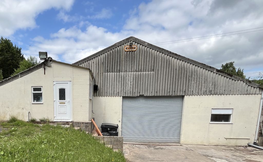 Property photo 1 of 8 Warehouse/Industrial