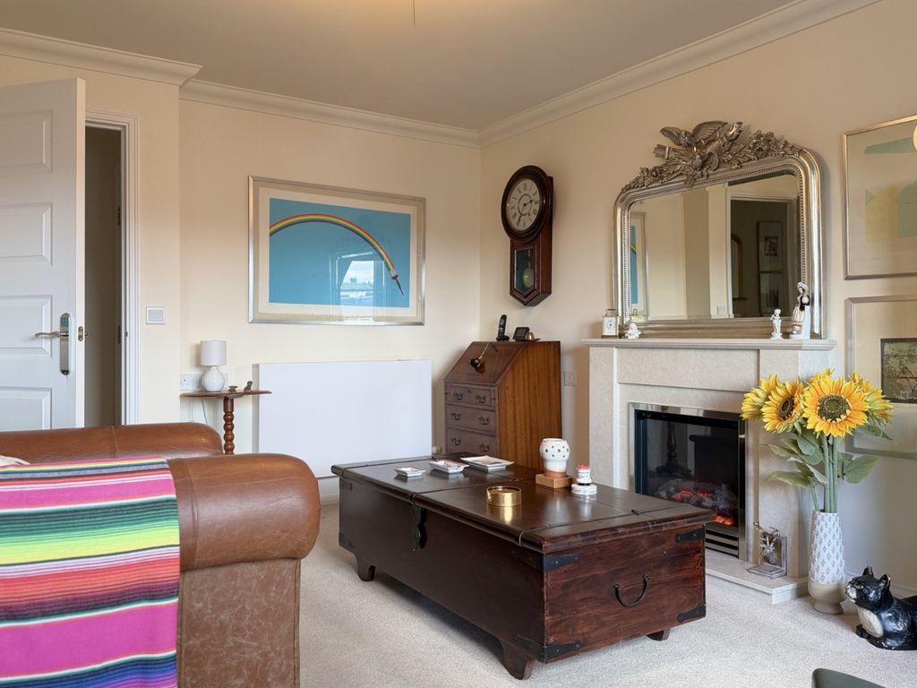 Property photo 3 of 22 4922352