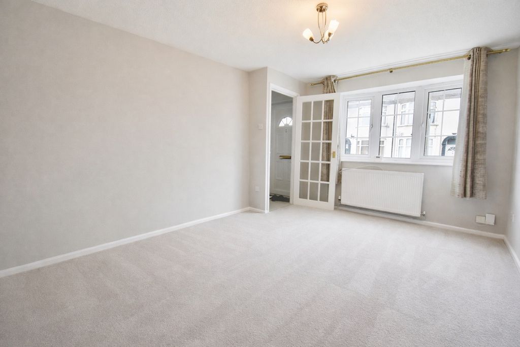 Property photo 2 of 8 Chatgpt Image Apr 1, 2026, 10_36_18 Am