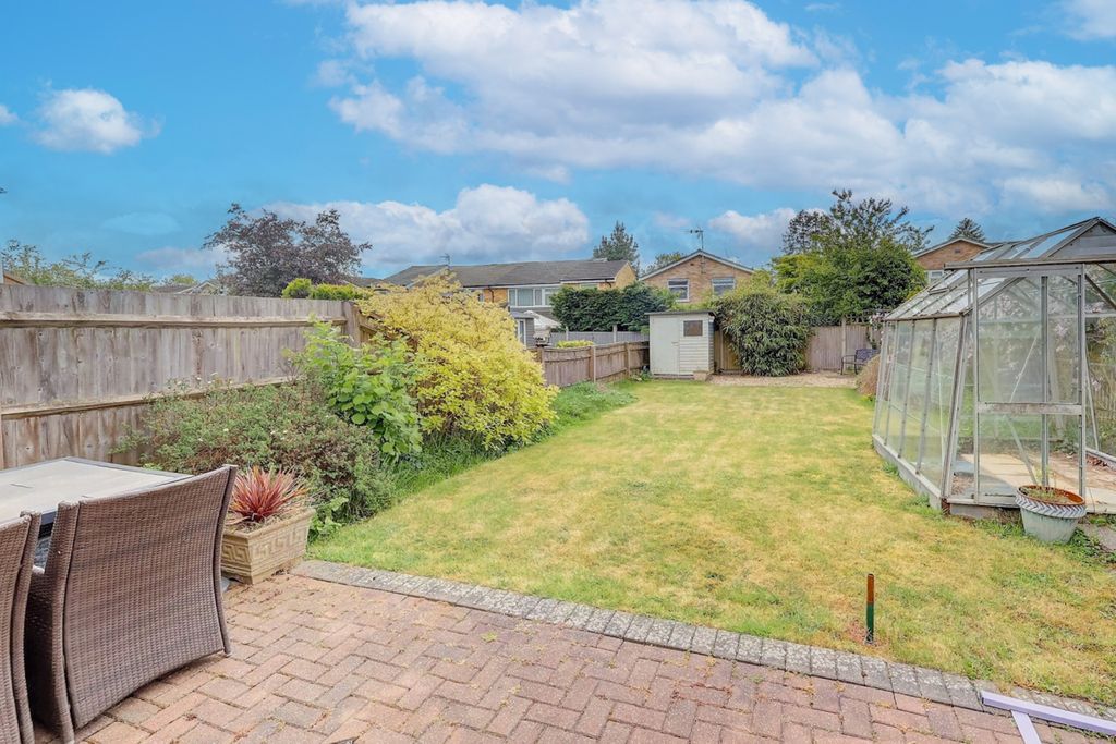 Property photo 3 of 12 Picture No. 16