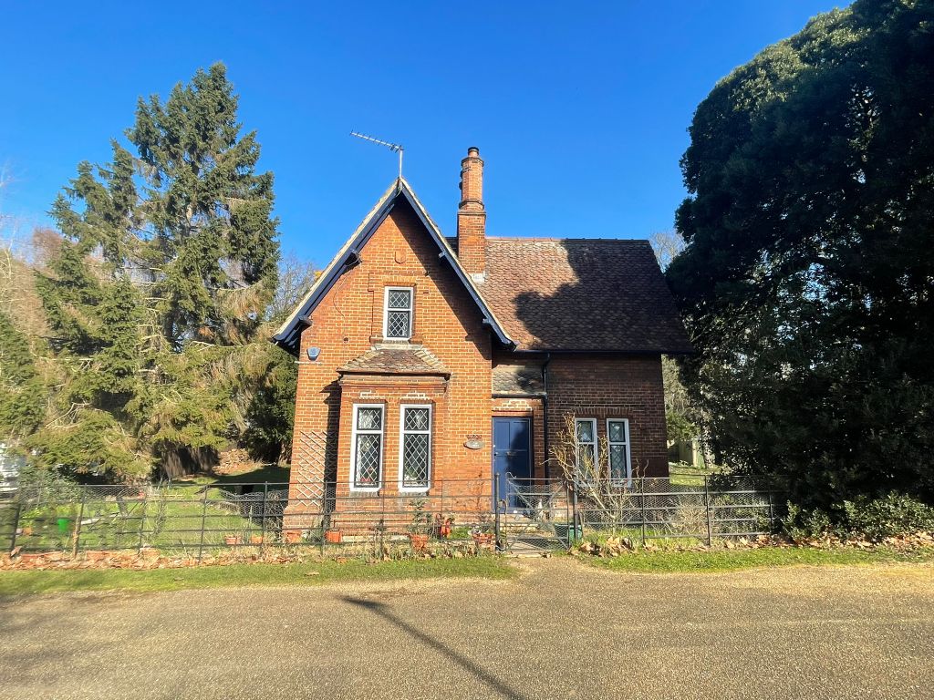 Property photo 2 of 16