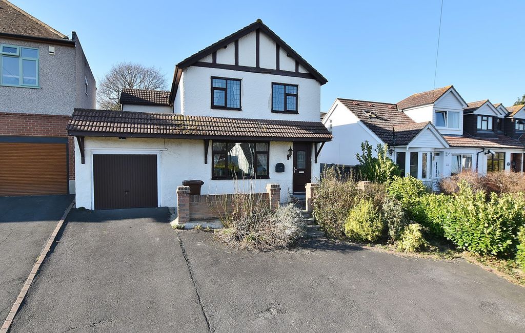 Property photo 1 of 15