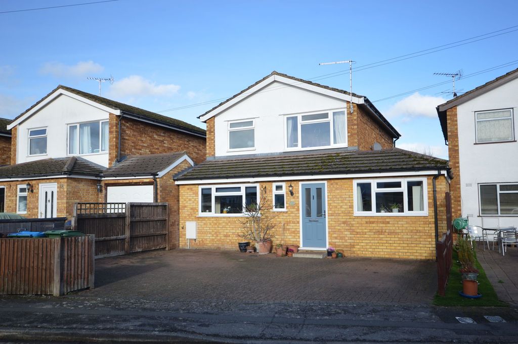 Property photo 1 of 14