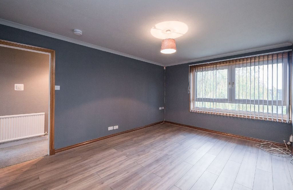 Property photo 2 of 12 Photo 2