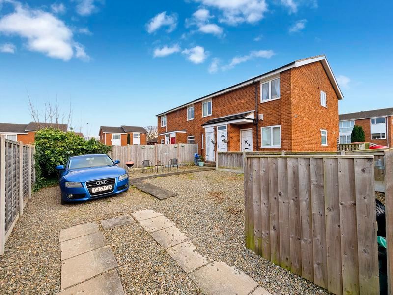 Property photo 2 of 8 Photo 2