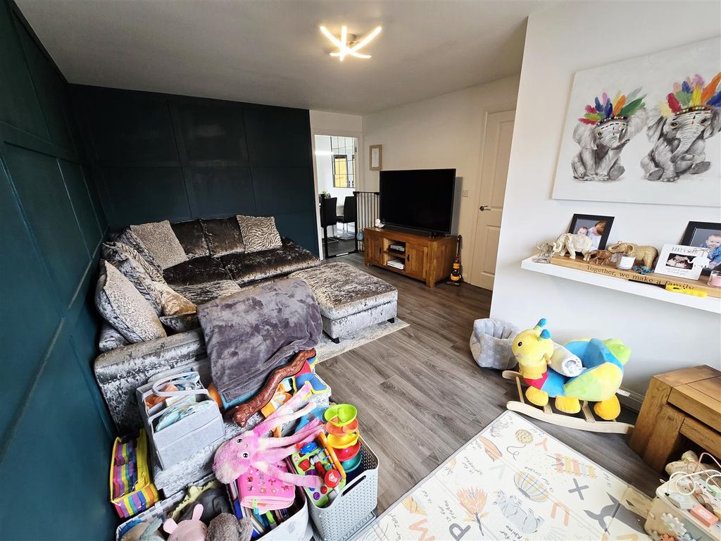 Property photo 3 of 15 20251003_112257.Jpg