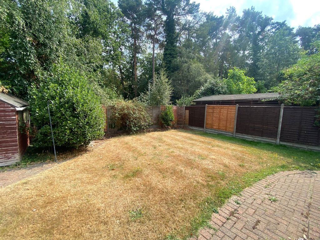Property photo 3 of 5 Picture No. 01