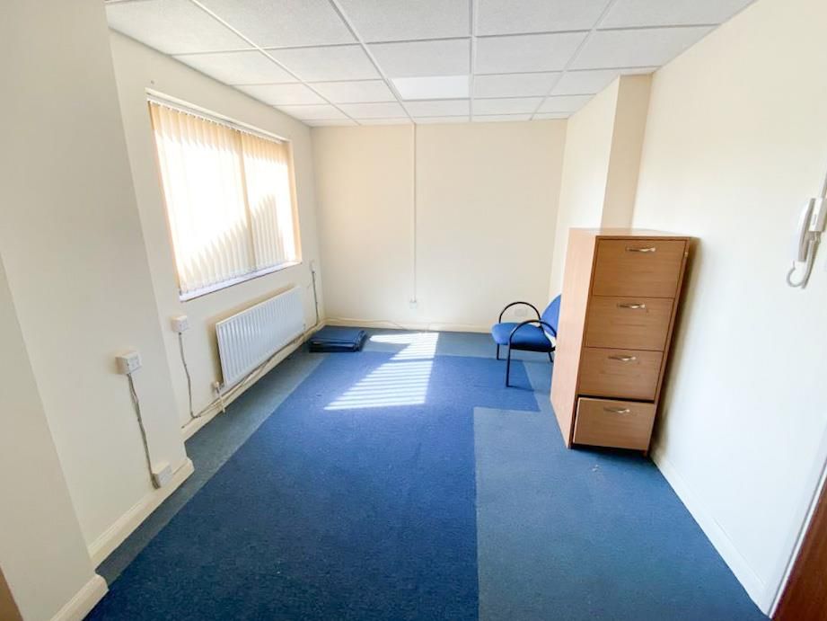 Property photo 2 of 5