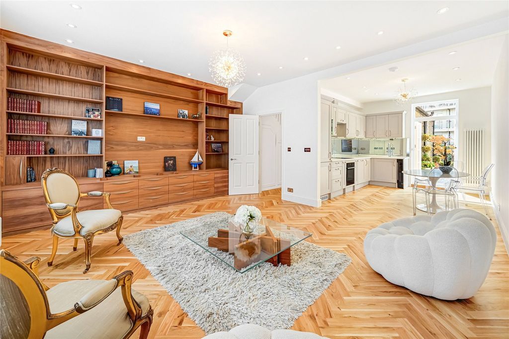 Property photo 1 of 13 Reception Room