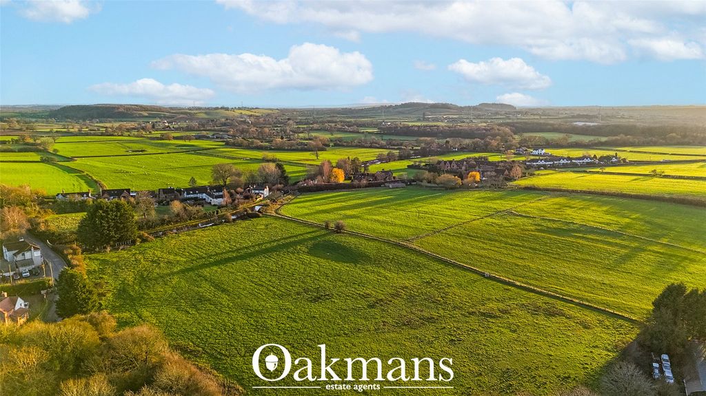 Property photo 2 of 33 Picture No. 07