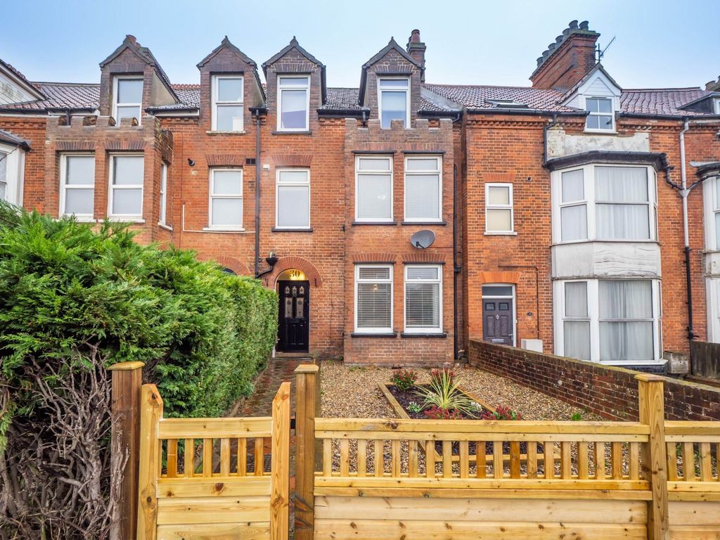 Property photo 1 of 35