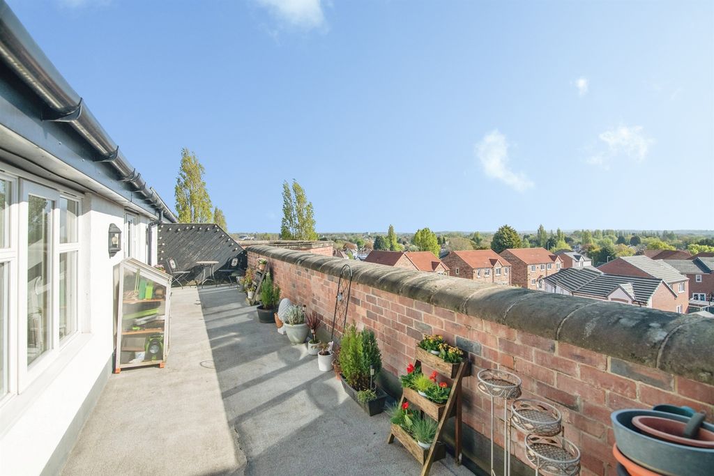 Additional image 4 of 3 bed penthouse for saleMallows Grove, Dudley DY1