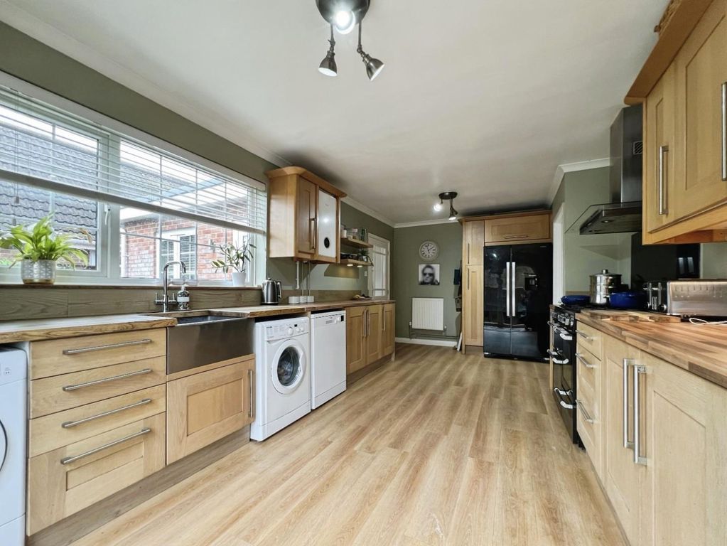 Property photo 2 of 16 d1547Bdf-Img_2470.Jpeg