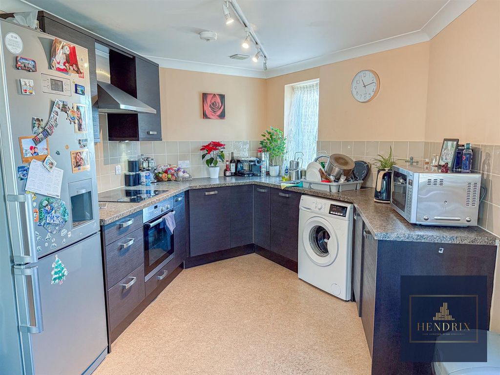 Property photo 3 of 12 Img_2538.Jpg