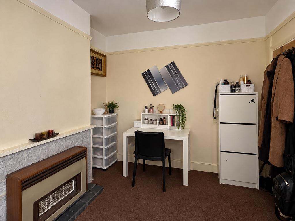 Property photo 3 of 11 Eb7A5E8F-Ddf6-4930-8F8D-21A4717Ec246 (002)