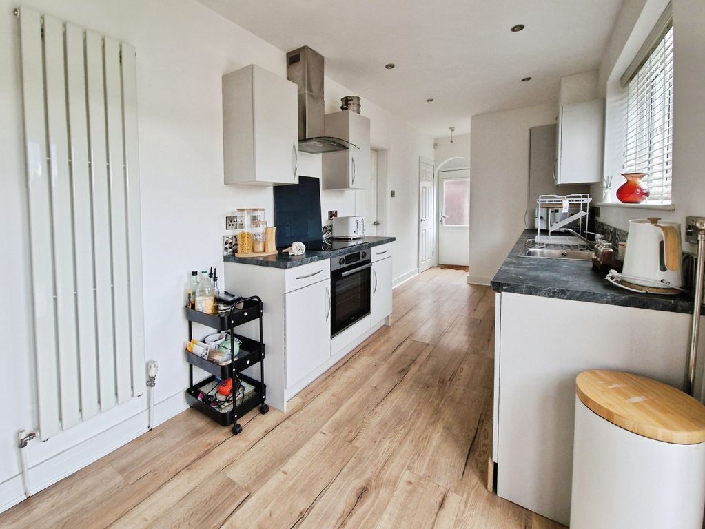 Property photo 2 of 19 Ae1A0c6A-1000081671