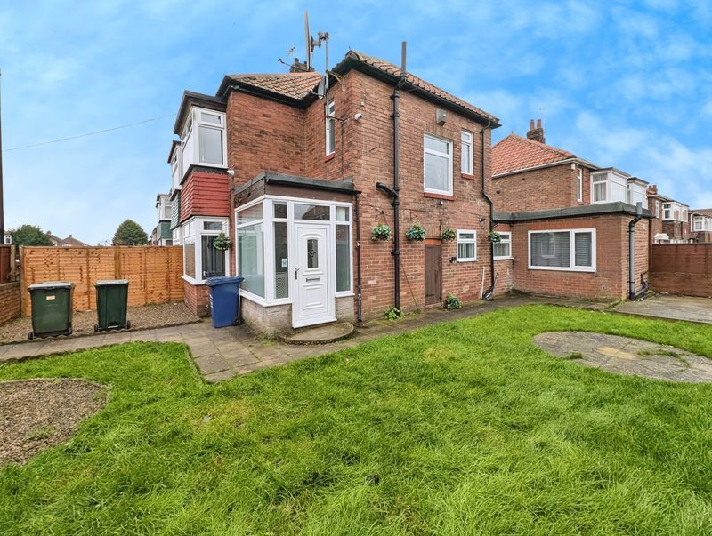 Property photo 1 of 18 Photo 8