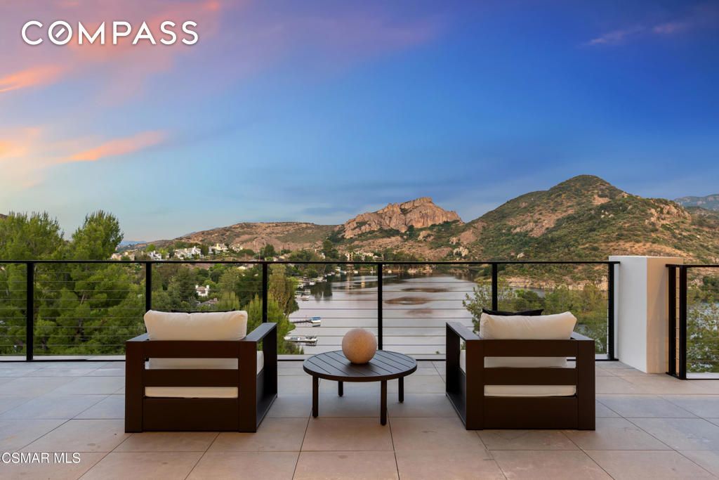 Property photo 3 of 63