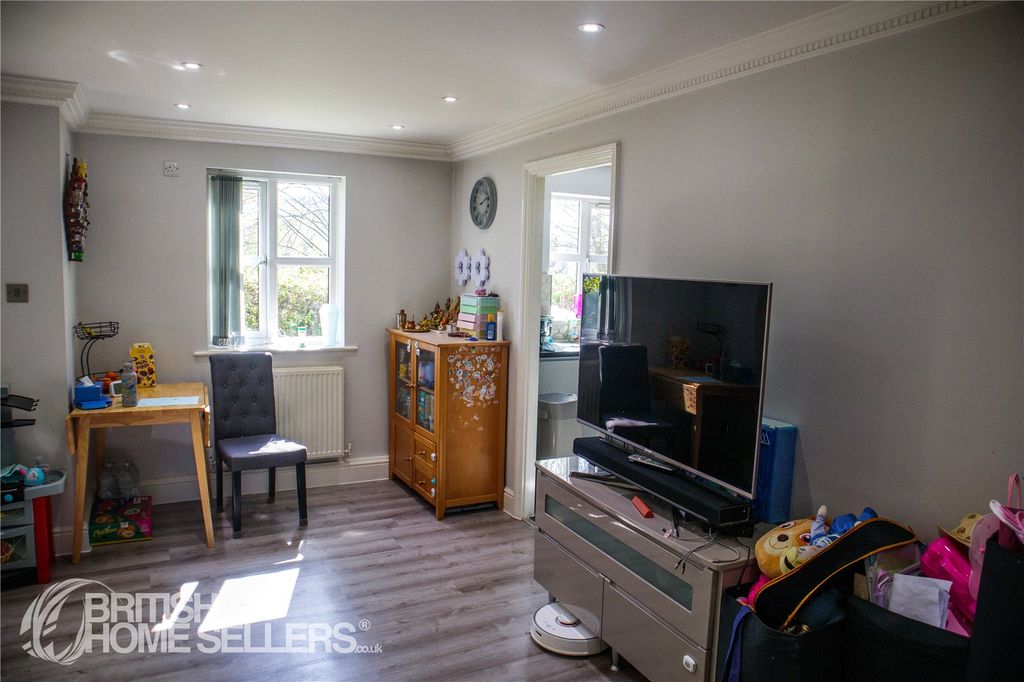 Property photo 3 of 13 Picture No. 06
