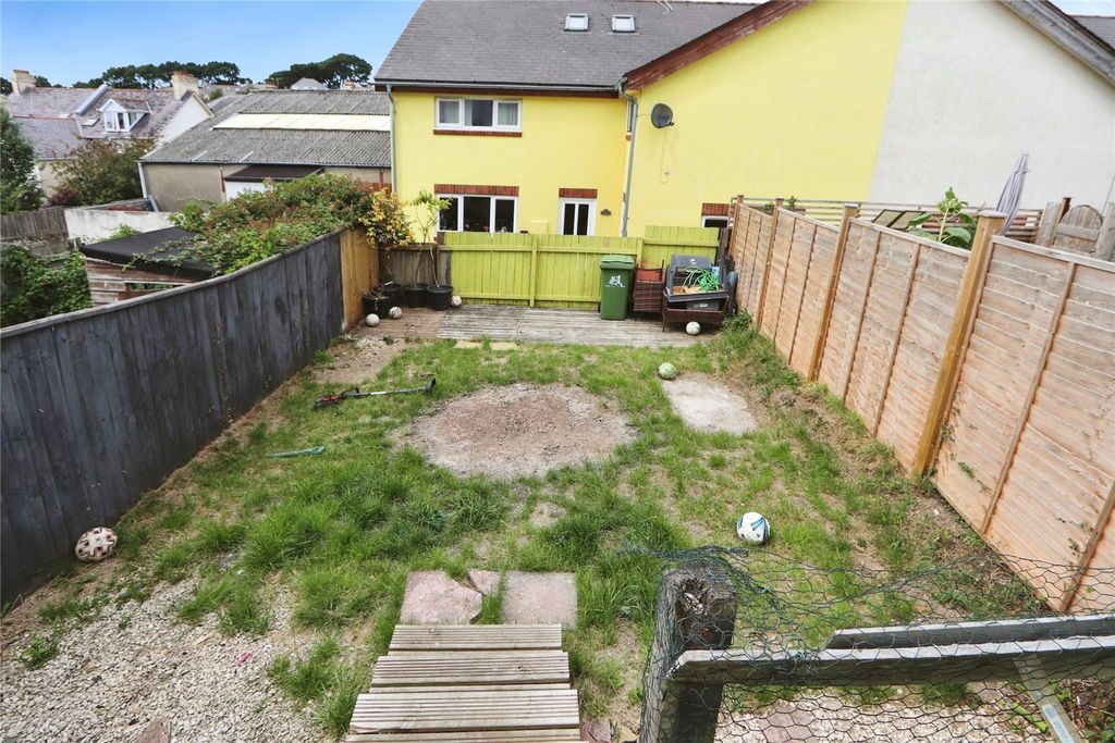 Property photo 2 of 17 Picture No. 05