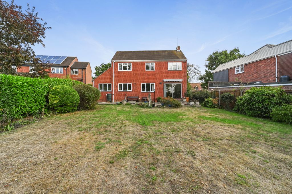 Property photo 2 of 43 Newbridge External (10)