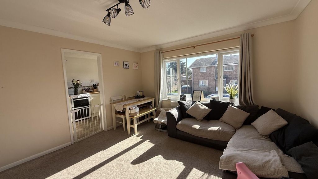 Property photo 2 of 10 Living Room